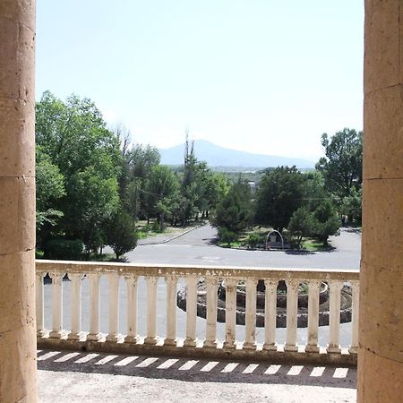 Health Resort Arzni 1 Buitenkant foto